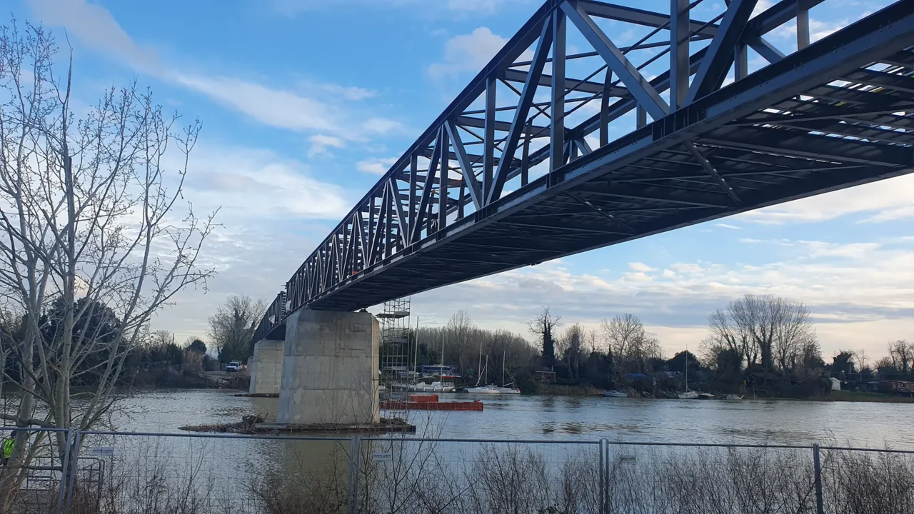 Costruzione Passerella Ciclopedonale Sul Fiume Arno 31